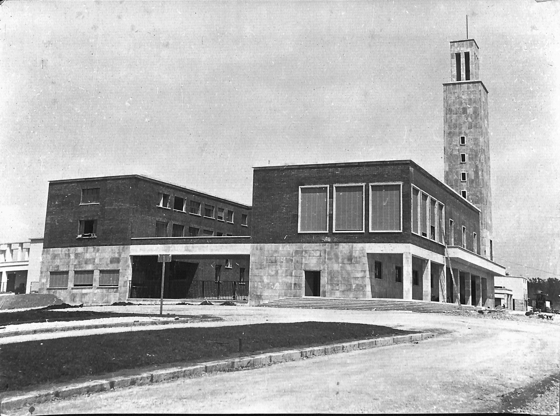 Palazzo Comunale in costruzione 1934