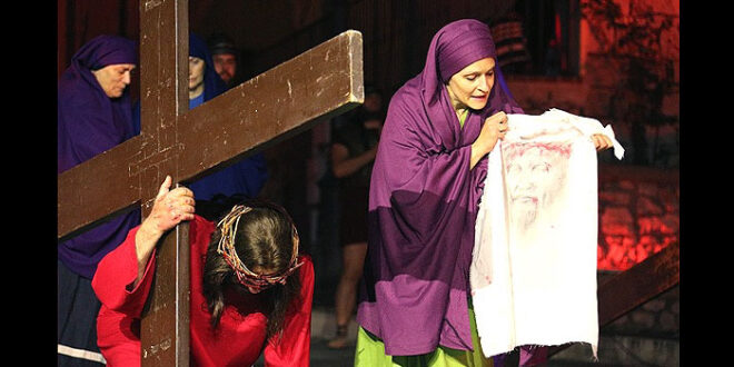 In scena per le vie di Sezze la "Passione di Cristo"